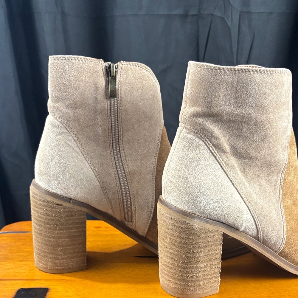 BEAST FASHION Two-Tone Ankle Booties - Picture 5 of 6
